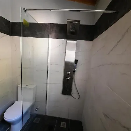 Aris Corfu Βίλα Πυργί