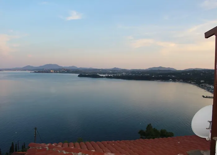Aris Corfu *
